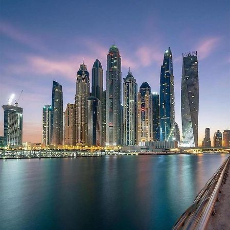 The S Dubai Exterior foto